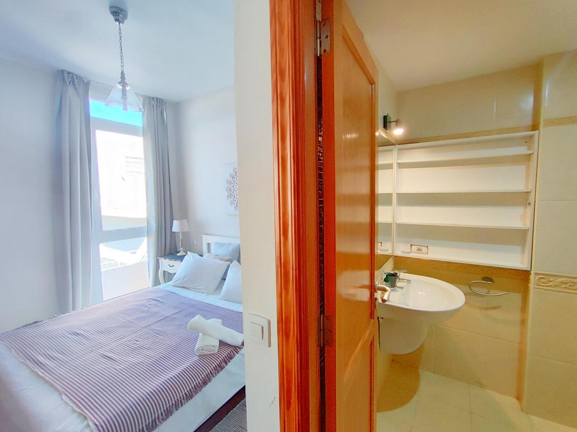 D10 Beach Apartment By Wave Properties Лас-Пальмас-де-Гран-Канария Экстерьер фото